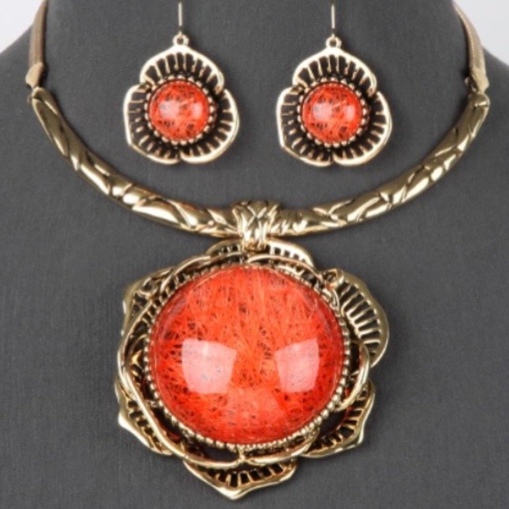 Orange Flower Pendant Necklace Set